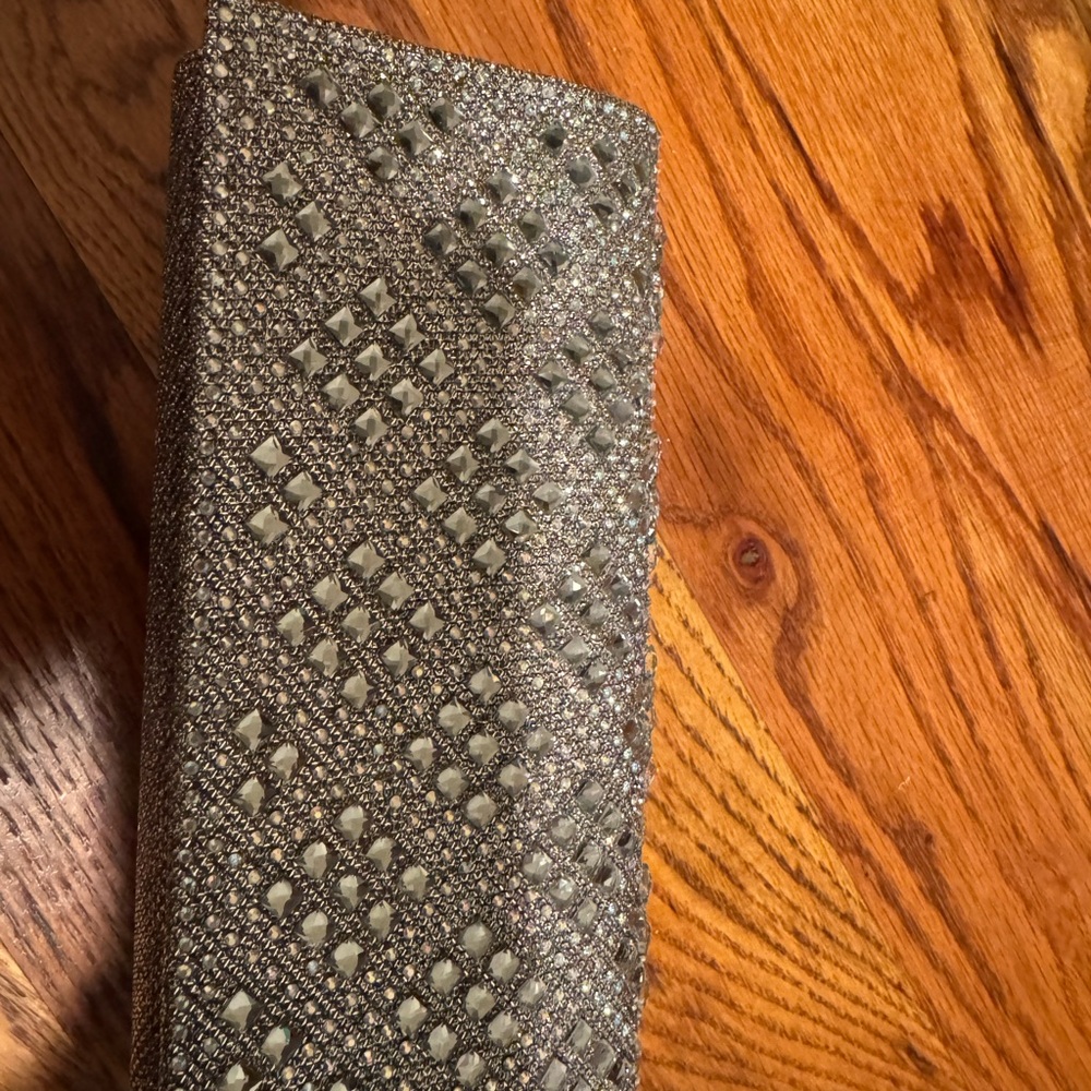Elegant Silver Clutch with Rhinestone Detailing